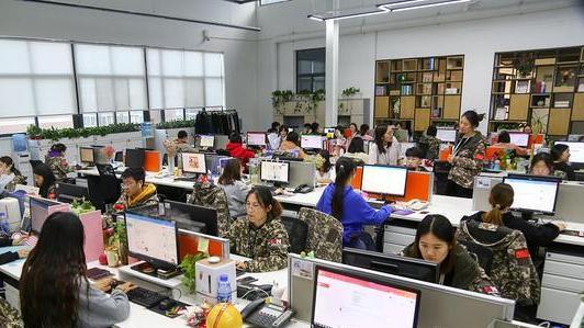 电子商务|实体店遭受打击，电商也惨遭重击，如何是好