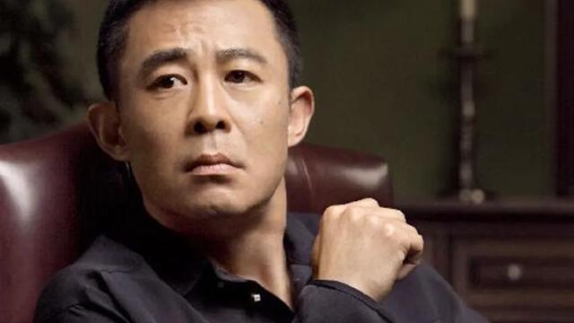 金晨|有演技却无德行，老戏骨侯勇走到今天，又怪得了谁？