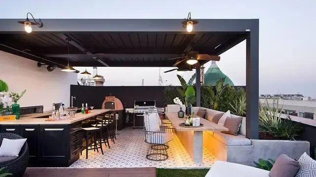 庭院设计|户外烧烤？露天聚餐？只需要一个户外庭院厨房足以