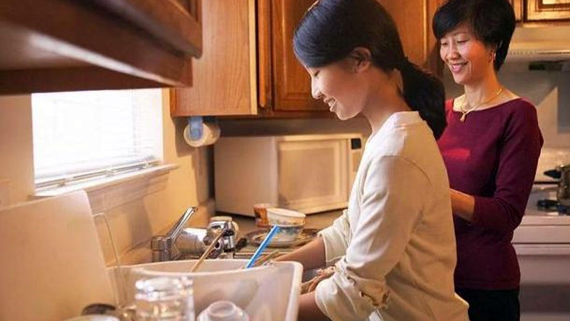 |儿媳职业鄙视链走红，会计成“最大输家”，榜首比公务员还受欢迎