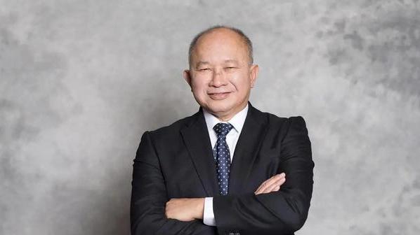 吴宇森|36年了，《英雄本色》的影响有多大？我们看成龙就知道了