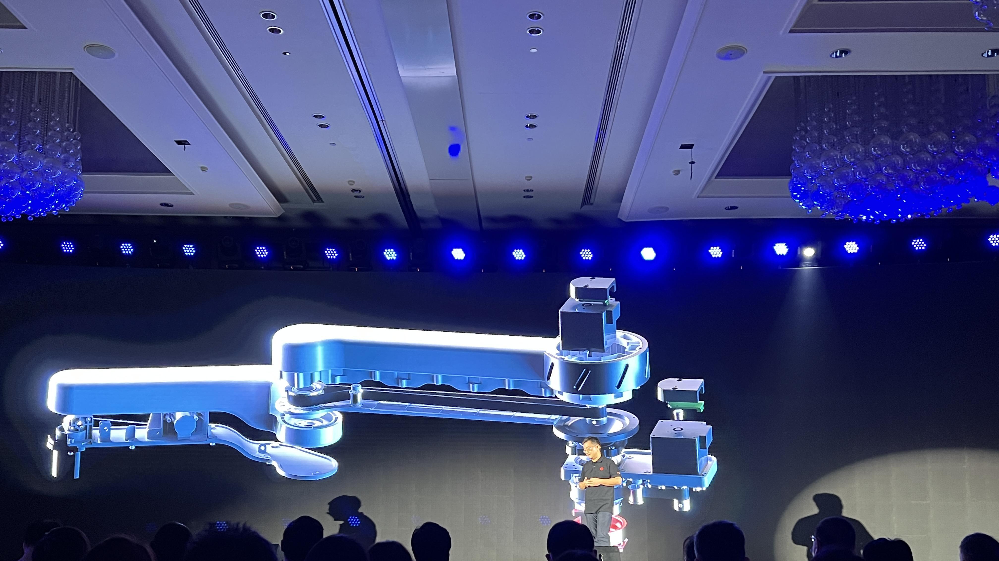 机器人|商汤科技发布元萝卜AI下棋机器人：智能对弈 售价1999元起