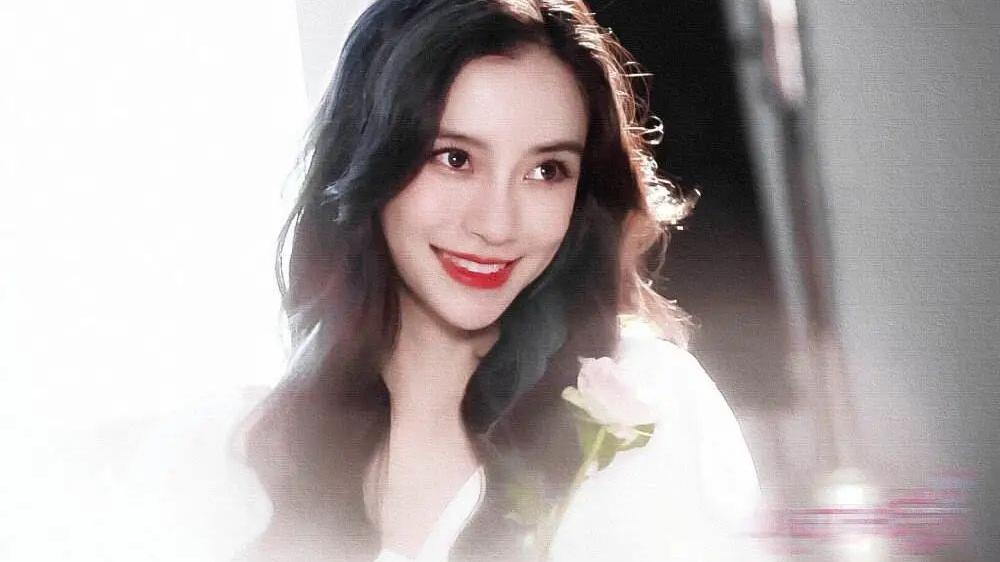 张若昀|张若昀和白鹿的新剧马上就要开播了，两人准备联手走搞笑路线！