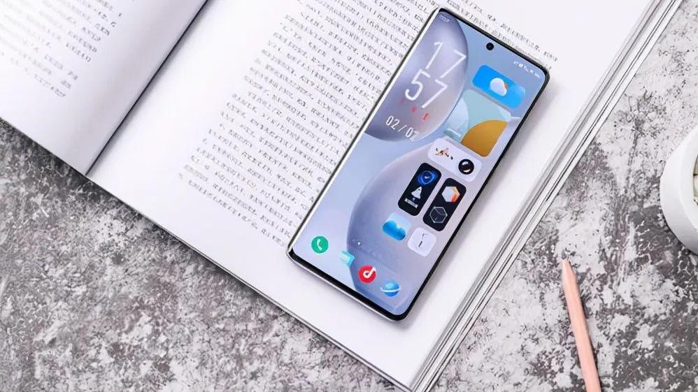 影驰|买手机选“低配版”还是“高配版”？区别在这3点，不花冤枉钱