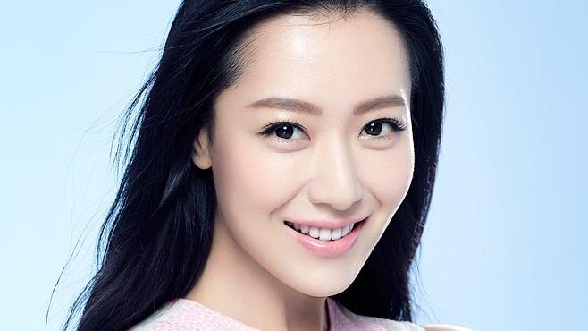 白冰|美图分享｜“京城四美”白冰，这份笑容真的很耐撕！