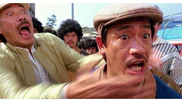 央视新闻|身为配角的他拥有一个混血的帅气儿子，自身片酬还很高