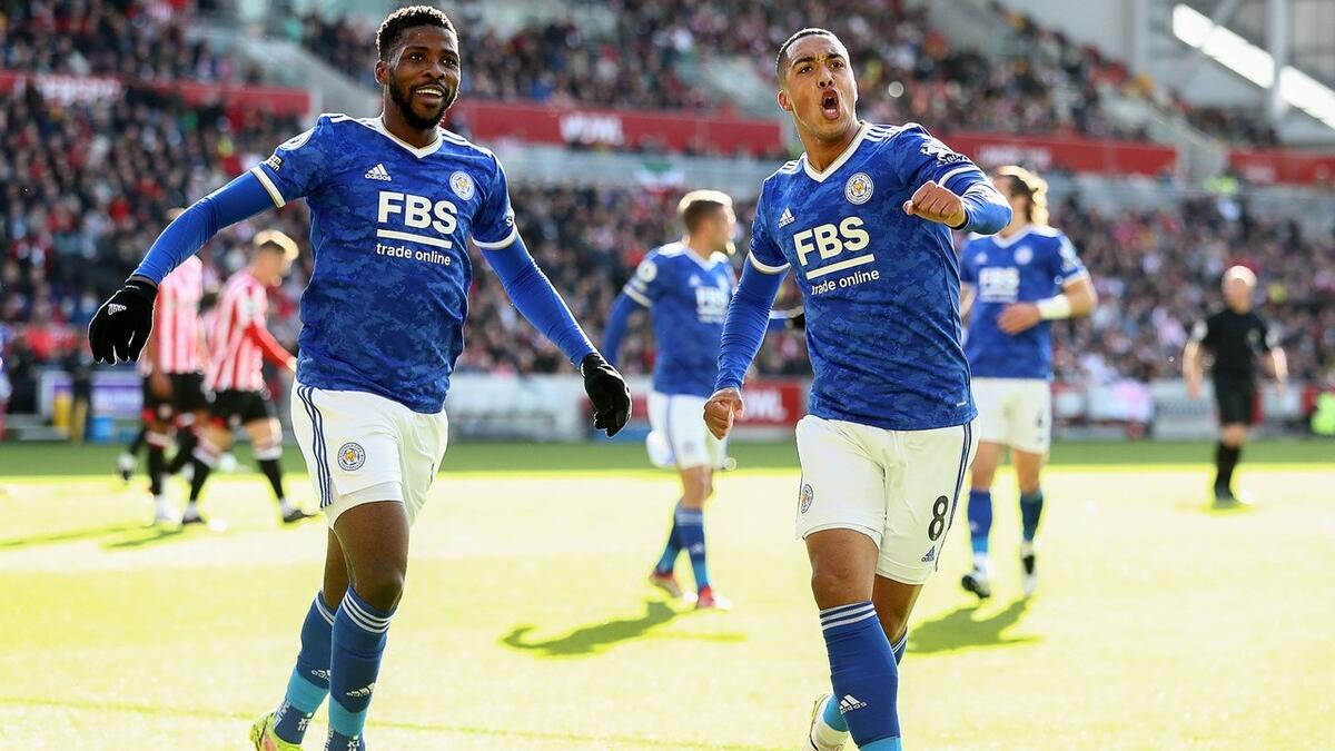 英超|2-1，两记无解世界波，英超前冠军爆发，阿森纳绊脚石打回原形