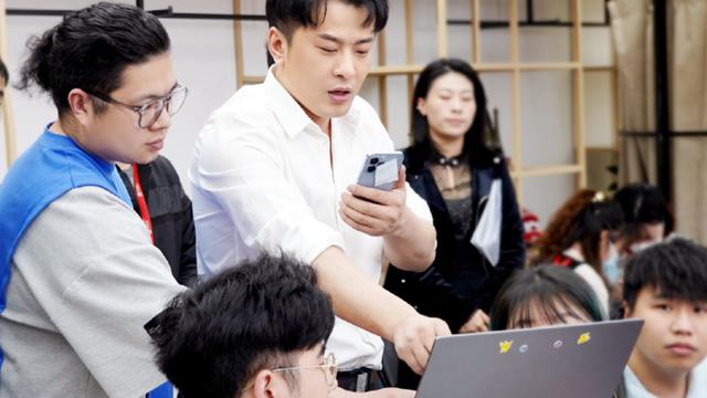 蒋梦婕|网红老方丈坦言：从辛巴身上赚得400万！自嘲“滚刀肉”回怼粉丝