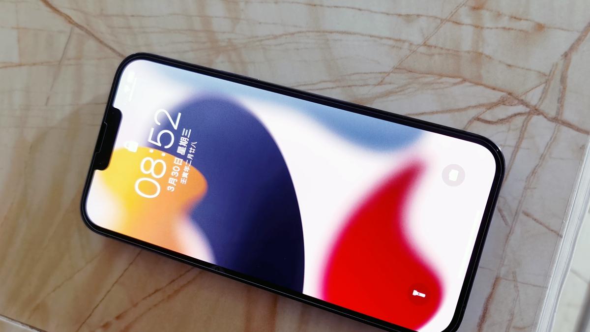 iPhone|iPhone手机神奇小配件：耐尔金磁立环解放你的双手，想粘哪都可以