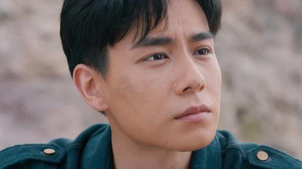 疯狂的麦克斯|《凭栏》胡一天深情霸气，高伟光儒雅斯文，而这四个配角也都很帅