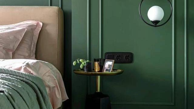 分享一个乌克兰62平公寓，明亮且充满活力，感受下紫配绿的魅力