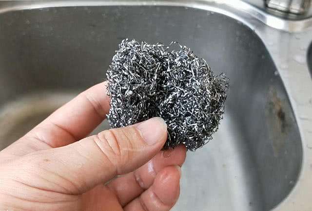 锅生锈了，发黄又变黑？老保姆教你这么做，旧锅变新锅！