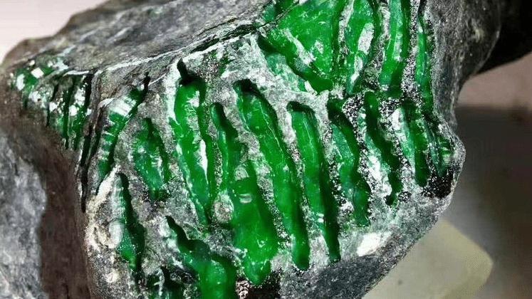 翡翠|分析几个缅甸常见的翡翠原石场口