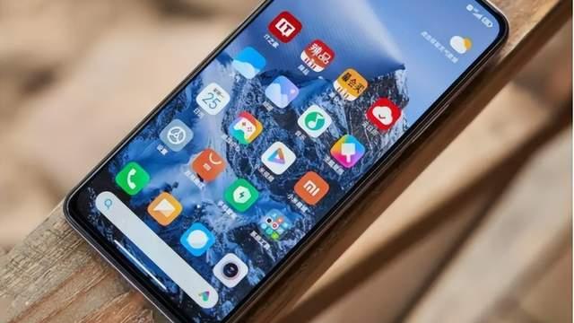 小米科技|卢伟冰再次放大招，Redmi Note 12要出现？小米手机尾巴来了