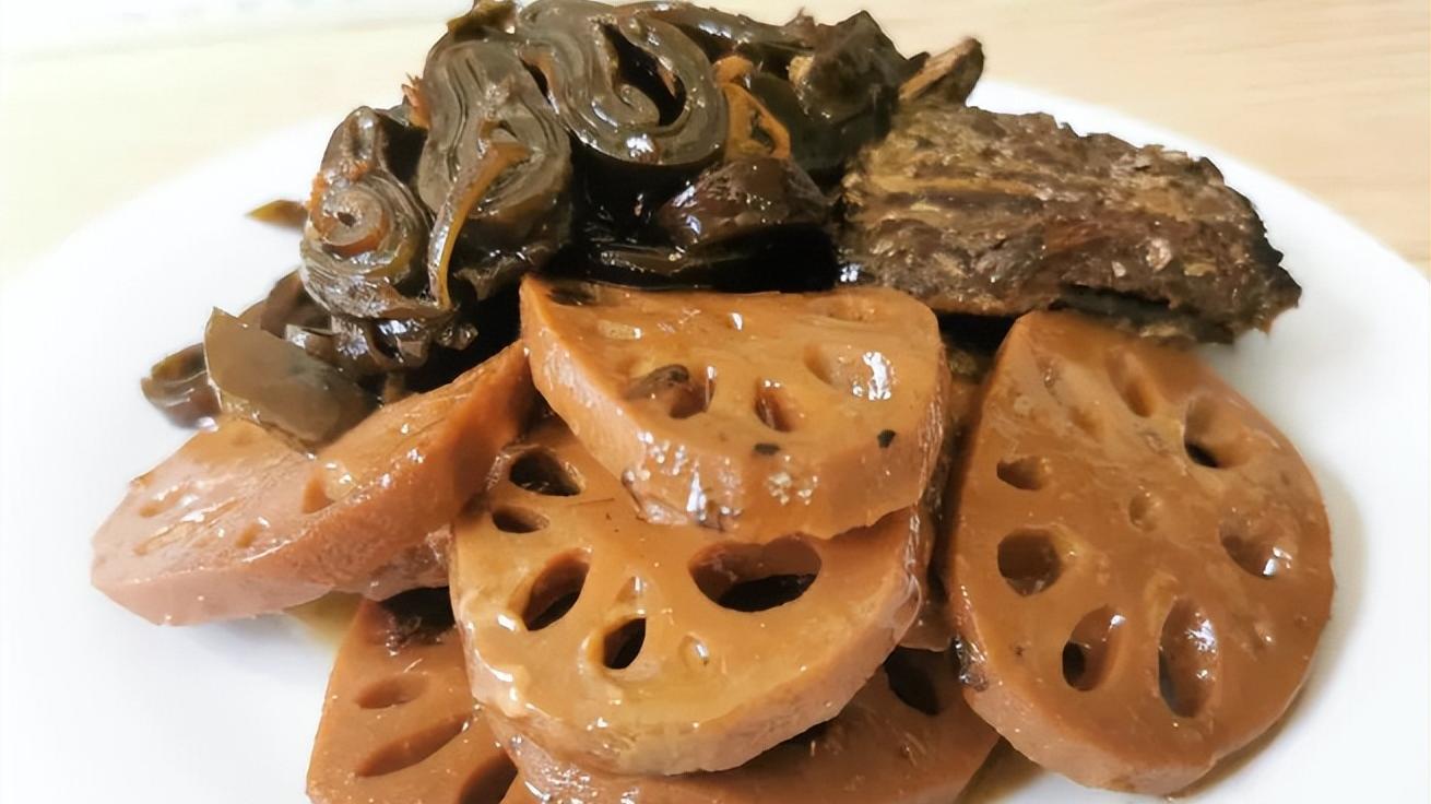 潍坊|潍坊藏在胡同里的小馆子，只有6张桌子，不少老潍县从小吃到大