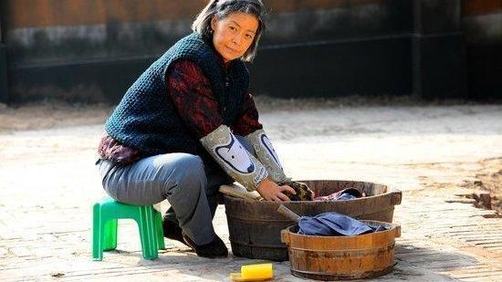 何琳|读《婆婆来了》原著，父亲和小姨都不赞成自己离婚，何琳为何坚持