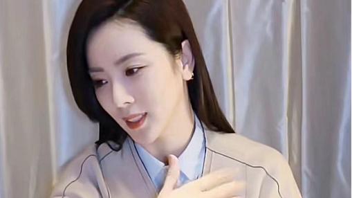 李思思|央视李思思和儿子“吵架”！因布置额外作业，孩子情绪爆发起争执