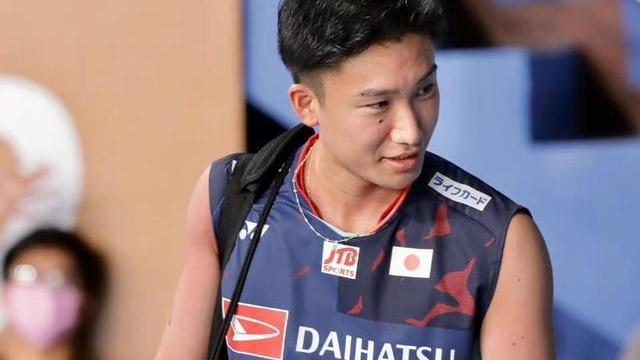 亚锦赛|亚锦赛首轮遭爆冷！车祸、新冠、年龄……到底什么困住了桃田贤斗