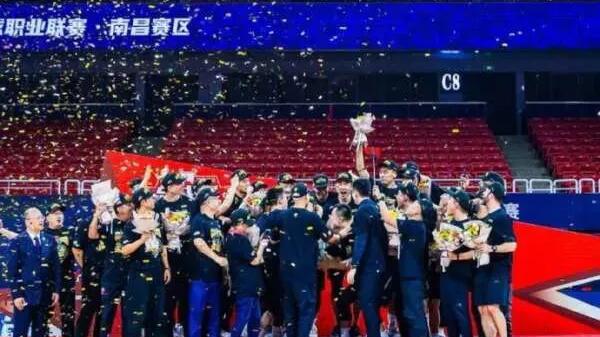 辽宁男篮|辽宁再登冠军王座，赛后三个新消息