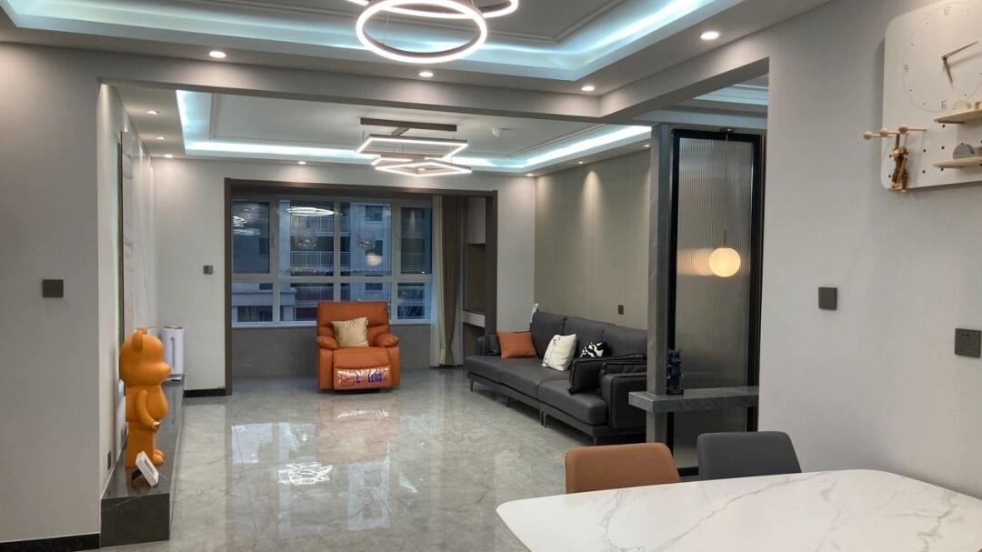 新房装修一年终于完工，套内125平花了21W，开放式厨房很喜欢！