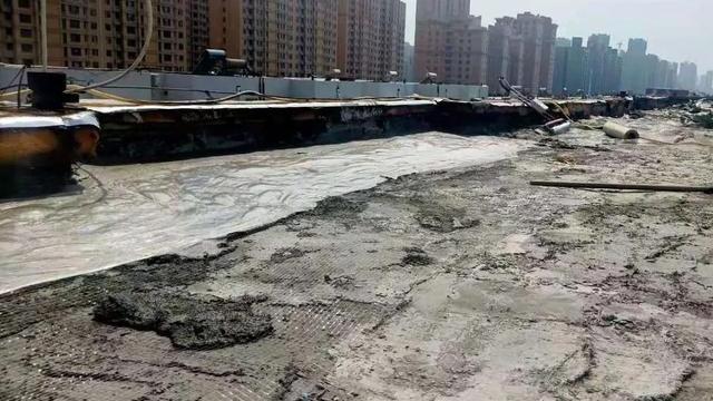 楼房顶板漏水、外墙漏水、卫生间漏水怎么补漏？看看这些方法