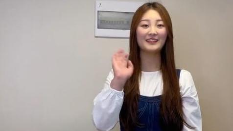 陈亚男|陈亚男真做作？走30公里给保安送蛋糕，网友：都是亲戚