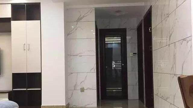 118㎡的新房打扫干净晾味中，亲戚们看着次卫装的蹲便乐了！