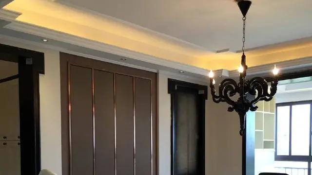 新房交给老公装修，花了29万，客厅电视背景墙设计保证你没见过！