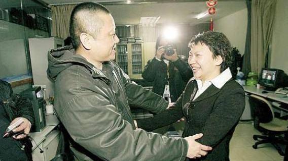 王朔|王朔后悔了，后悔分手，他和徐静蕾、王子文纠缠多年终究是一场空