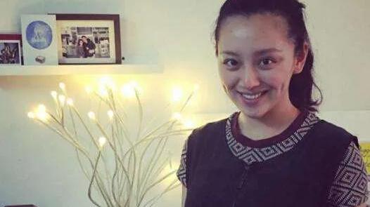 释小龙|释小龙为她“痴迷”，成名后选择嫁给黑人，结果如何呢？