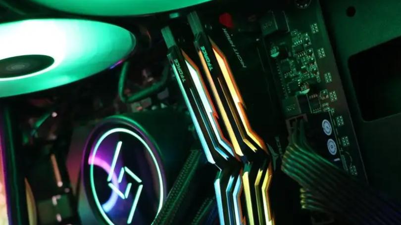 内存条|电脑要有多大的内存够用？内存到底是什么，普通用户用不了多少