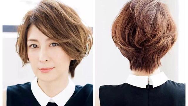 发型 45岁以上的女人，别再留羊毛卷黑长直，这3种发型减龄好打理