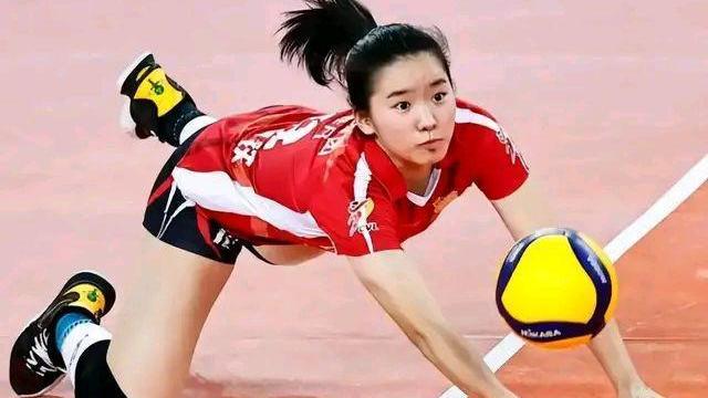 女排|中国女排分组对抗中显现主力阵容雏形，意料之中，不足明显