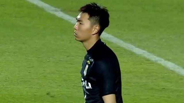 泰山队|0-7惨案，泰山队吞惨败，韩国球队吊打，像是大学生踢幼儿园小孩