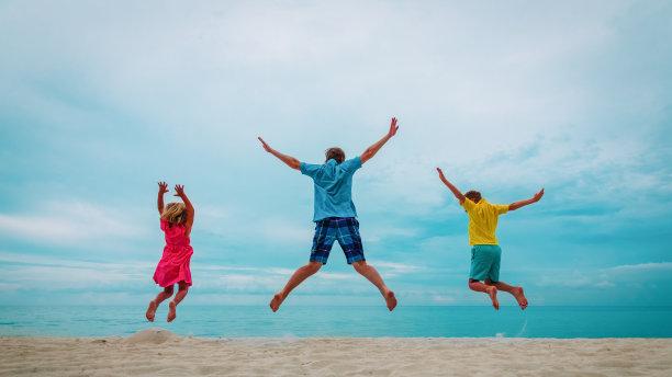 父母的言传身教对于孩子来讲，尤为重要