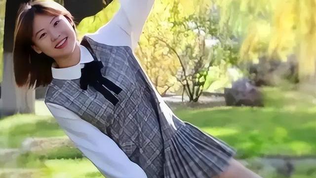 |北大“韦神”被一女研究生告白，生活照被流出，网友纷纷夸赞好看