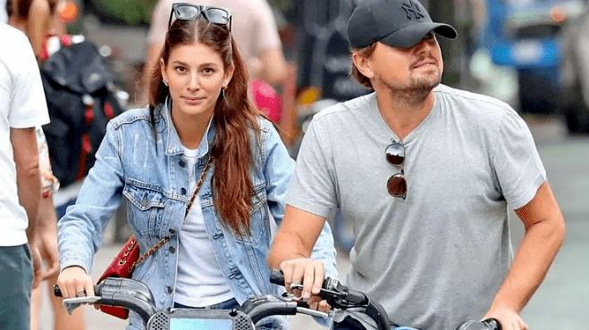 莱昂纳多·迪卡普里奥|小李子30年魅力不倒：20岁被莫妮卡主动示好，47岁被首富女友献媚