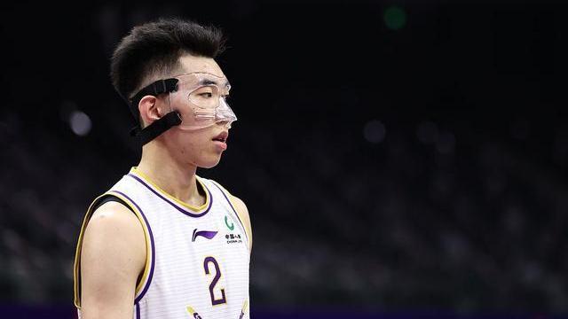廖三宁|张镇麟成中国男篮的未来？可廖三宁郭昊文不乐意了，我们哪里差了