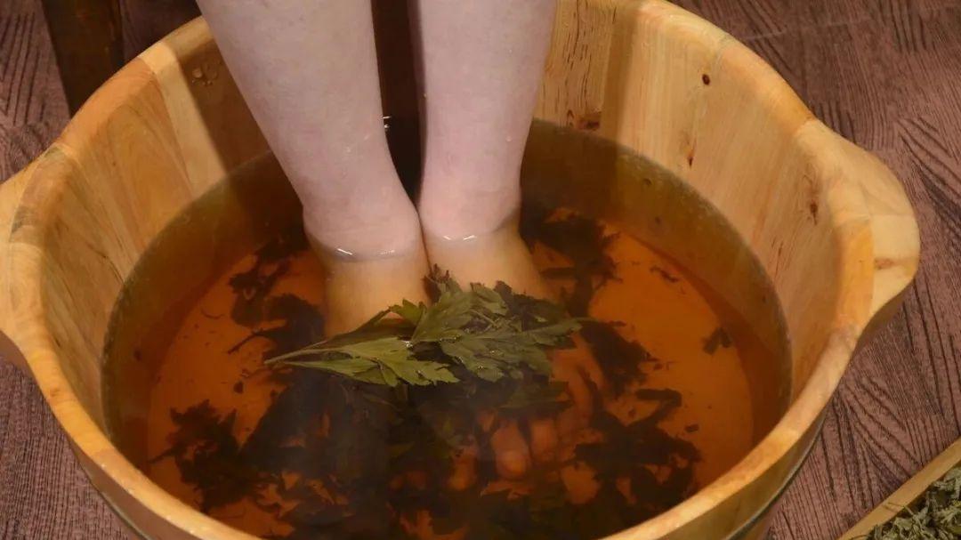 小柴胡汤|患上了痛风，是不是要和泡脚说“拜拜”了？