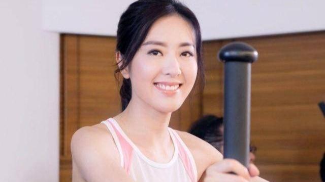 TVB|TVB当红小花耍大牌？一场戏用两个替身，随后一个举动太暖心