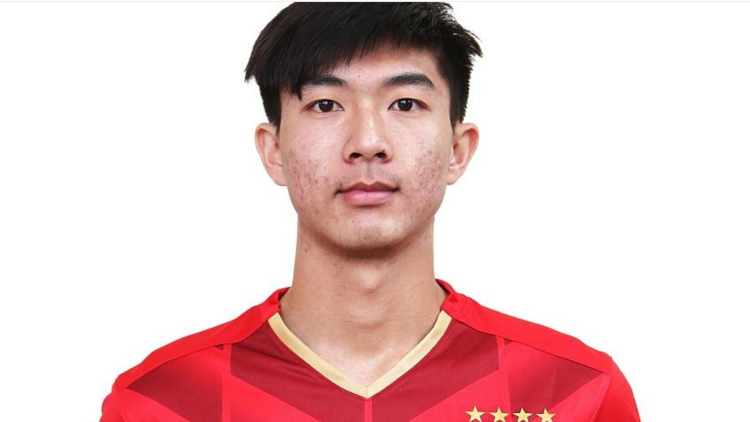 李玮锋|李玮锋谈26岁关浩津被开除: 成长是需要付出代价的, 给孩子一个机会