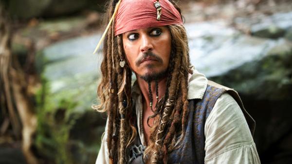 强尼·戴普|强尼戴普回归《加勒比海盗》有望！“迪士尼没理由放弃他”前高层发声