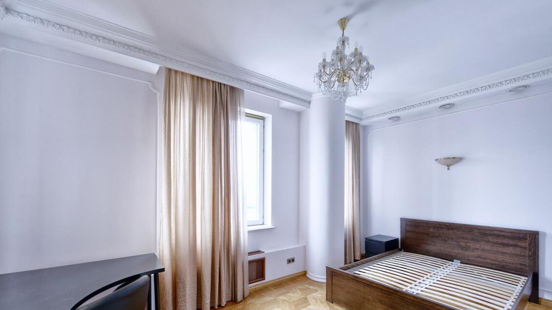 装修时窗帘要学会搭配，尺寸颜色都不能选错，还要注意3个问题