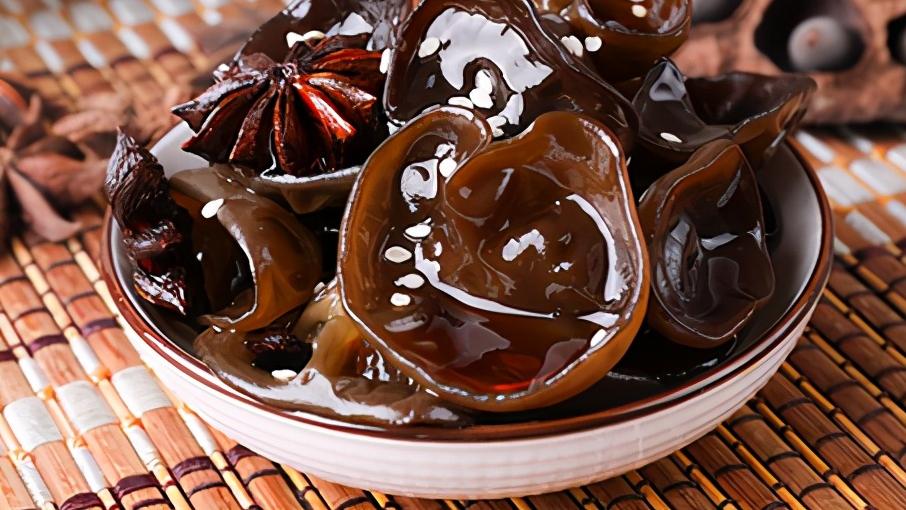 石狮市|炒木耳，总是“噼里啪啦”爆？教一招，不炸锅不溅油，太实用了