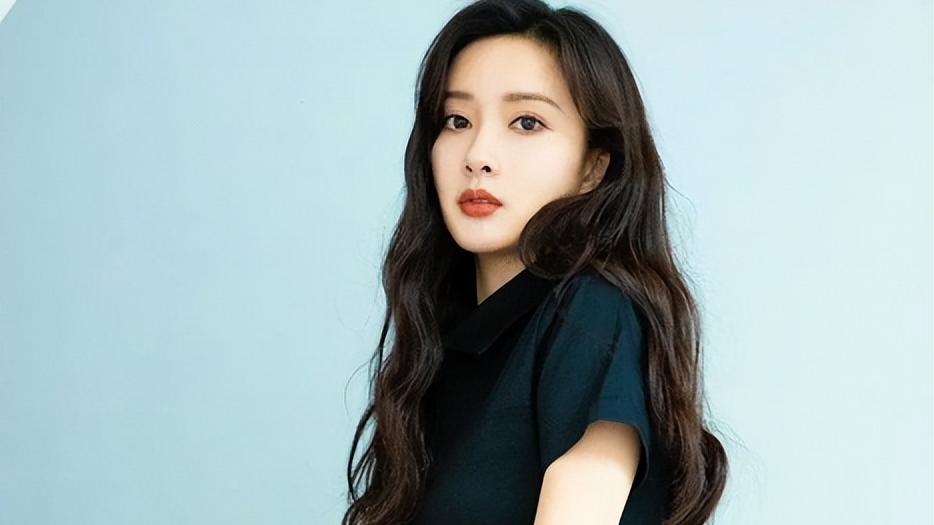 孟子义|北京电影学院校花孟子义：清新甜美、清秀典雅，好看吗？