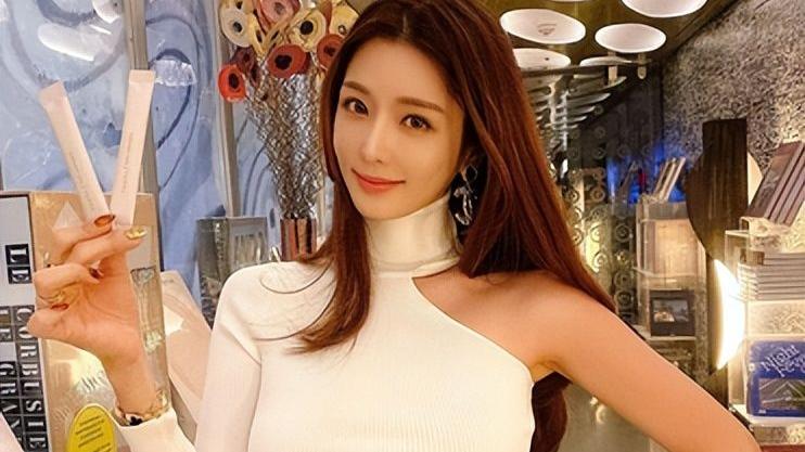 防晒 尴尬30多岁被误认成奶奶，长相和然打扮显老怎么逆袭变美？