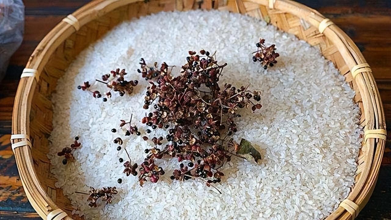 大米|想要大米不生虫，就试试这4个方法，实惠又好用，快分享给家人