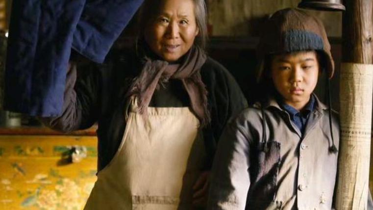 张若昀|人世间：郑母临终前，对郑娟和光明财产的分配，戳痛了人心