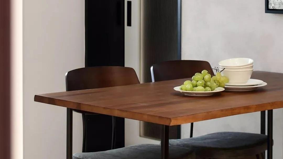 50㎡老旧小户型的新生，功能齐全，简约温馨宜居！