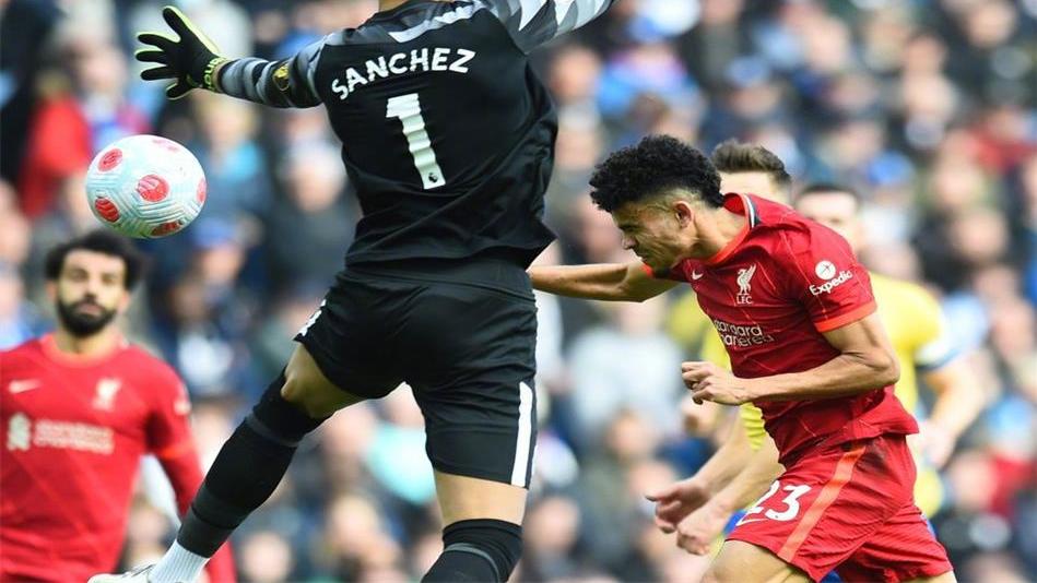 英超|2-0，八连胜！6千万新援舍身建功，法老英超20球，红军紧追曼城